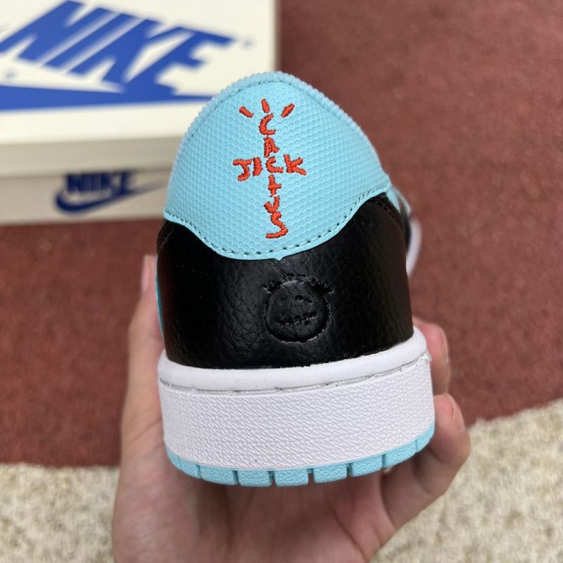 Jordan Travis Scott X Nike Air Jordan 1 Low Top Sneaker