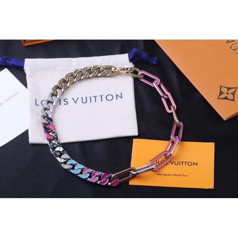 LV Chain Links Patches Necklace