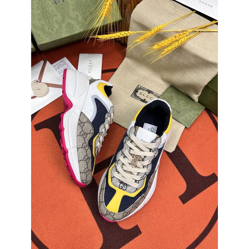 g*u*i rhyton gg-S*p*e canvas trainers   beige/blue
