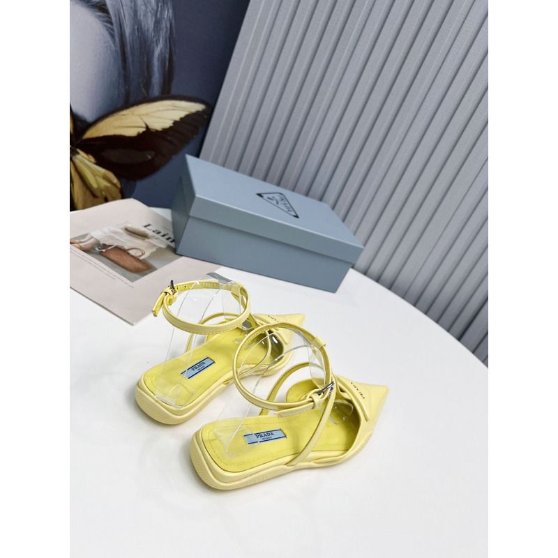 Pra*a leather flat sandals pink in yellow