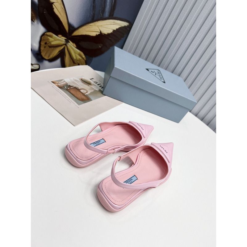 Pra*a leather flat sandals pink