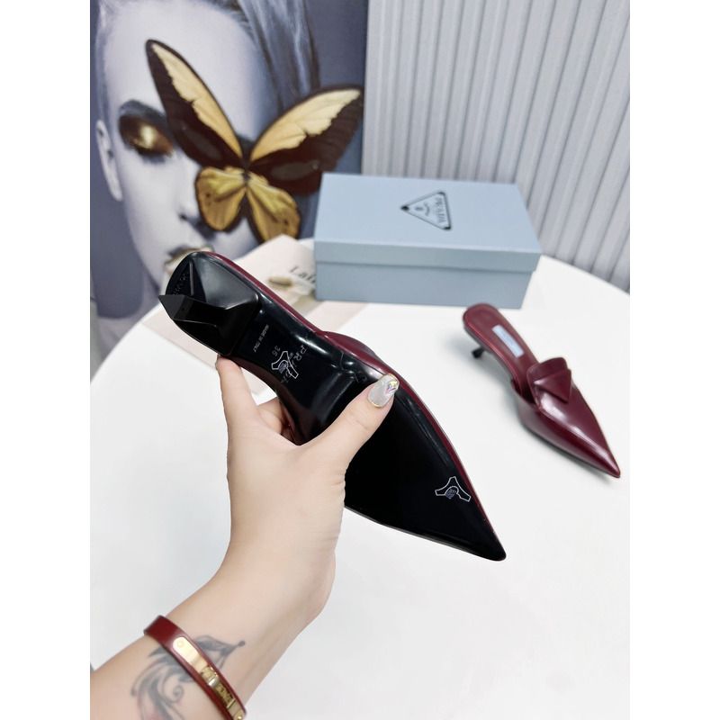 Pra*a logo patent leather pointy toe mule slide wine