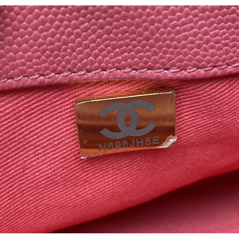 Ch*el coco gloss handle pink