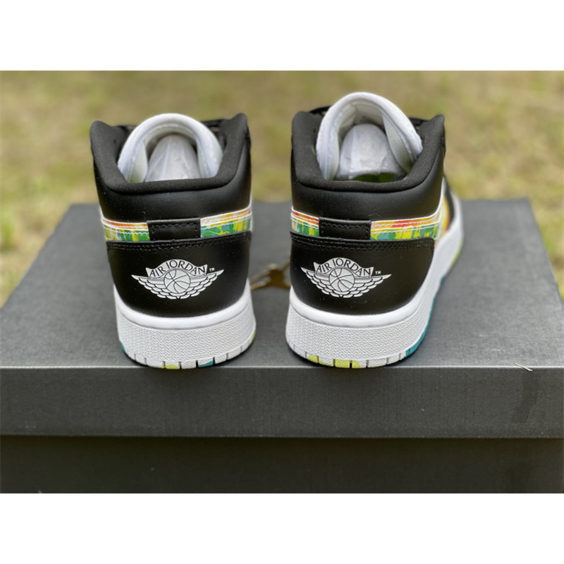 Air Jordan 1 Low SE Sneaker Black/White-Team Orange