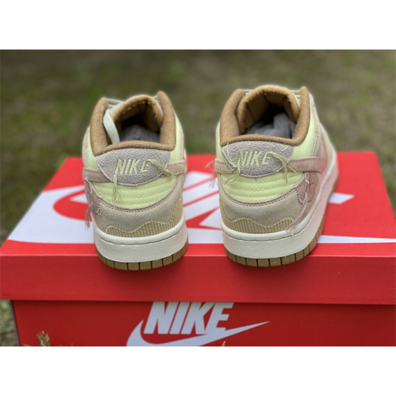 Nike Dunk Low On The Bright Side Sneaker Taupe Off White
