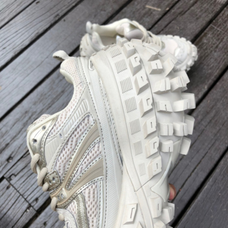 Ba*len*cia*ga defender mesh sneaker grey