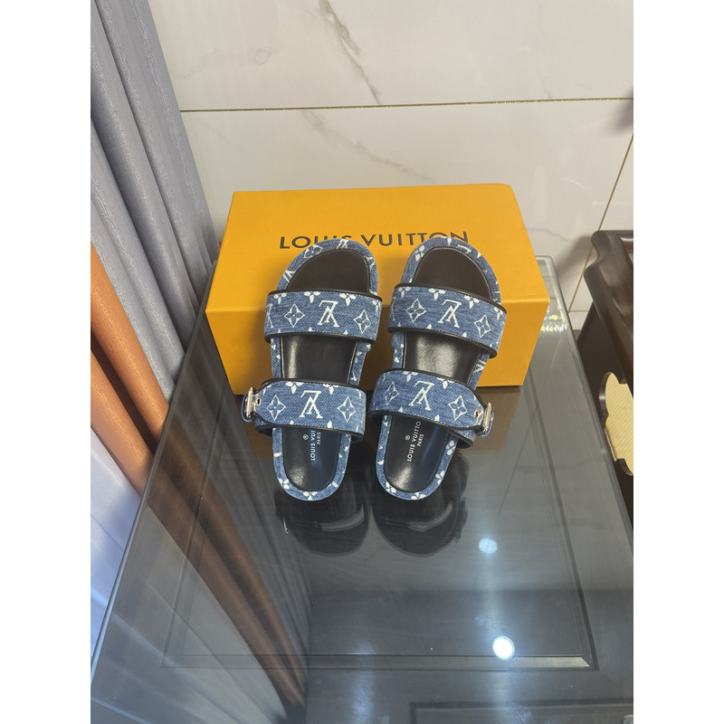 l**is V*t*n jumbo flatform printing mule light blue
