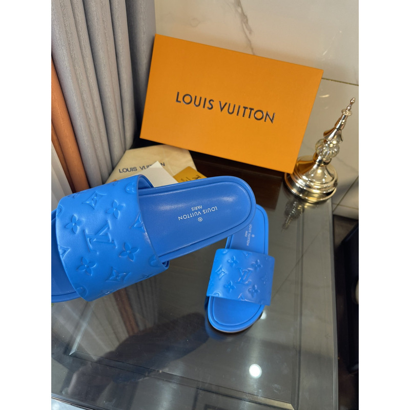 l**is V*t*n jumbo flatform mule dark blue