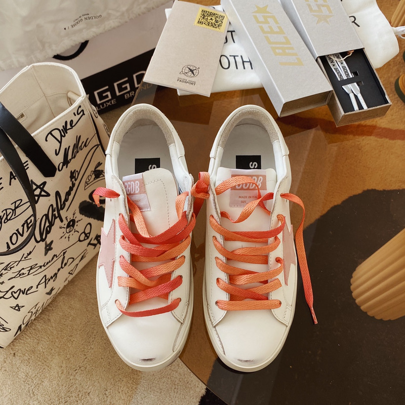 golden goose white S*per-star sneakers with pink star and heel tab