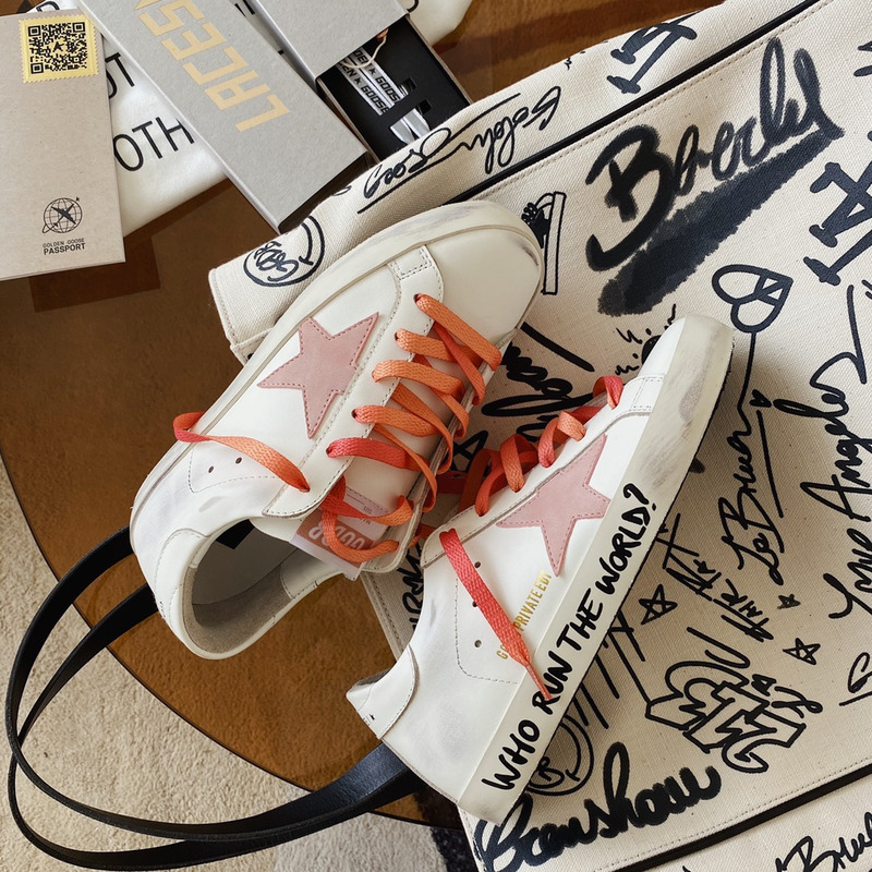 golden goose white S*per-star sneakers with pink star and heel tab