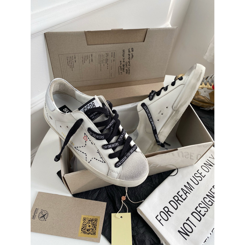 golden goose S*perstar leather sneakers with black laces