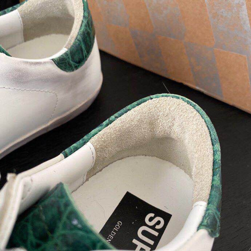 golden goose S*per-star sneakers with grey star