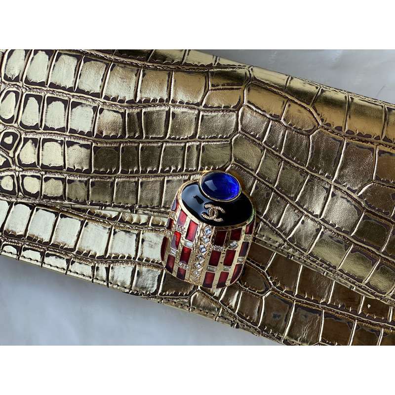 Ch*el 19 beetle handbag series imported italian calfskin embossed crocodile pattern