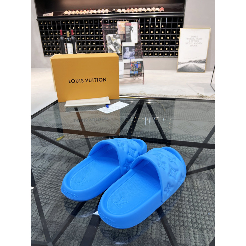 l**is V*t*n waterfront slippers blue