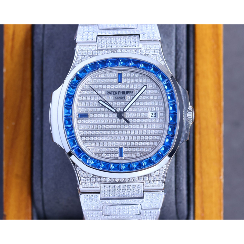 patek philippe nautilus 5719 blue emerald Di*m*nds