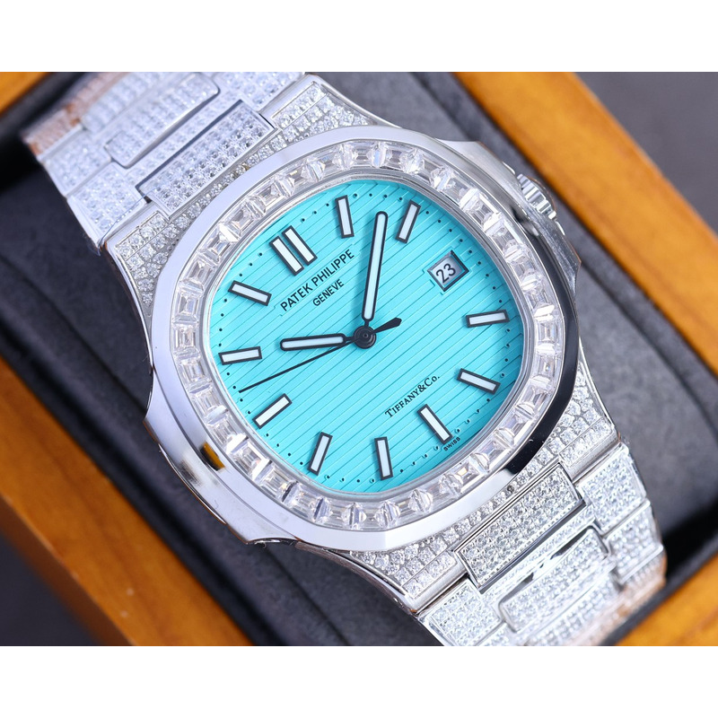 patek philippe nautilus 5711 white/blue emerald Di*m*nd