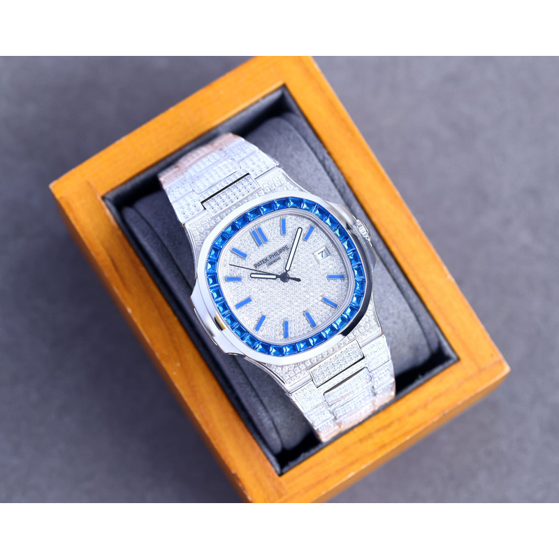patek philippe nautilus 5711 blue emerald Di*m*nds