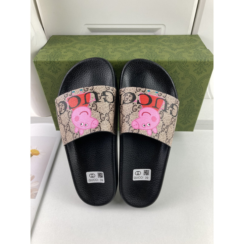 G*u*i peppa pig  slides