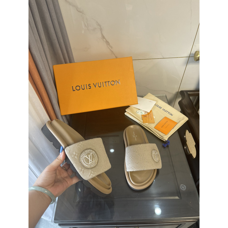 l**is V*t*n pool pillow flat comfort mules taupe