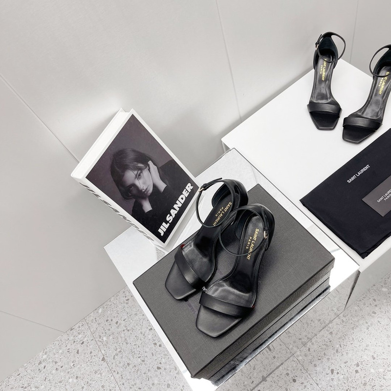 Saint Laurent Amber Leather Sandals Black