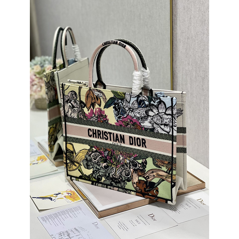 D*or embroidery book tote bag 41*32cm
