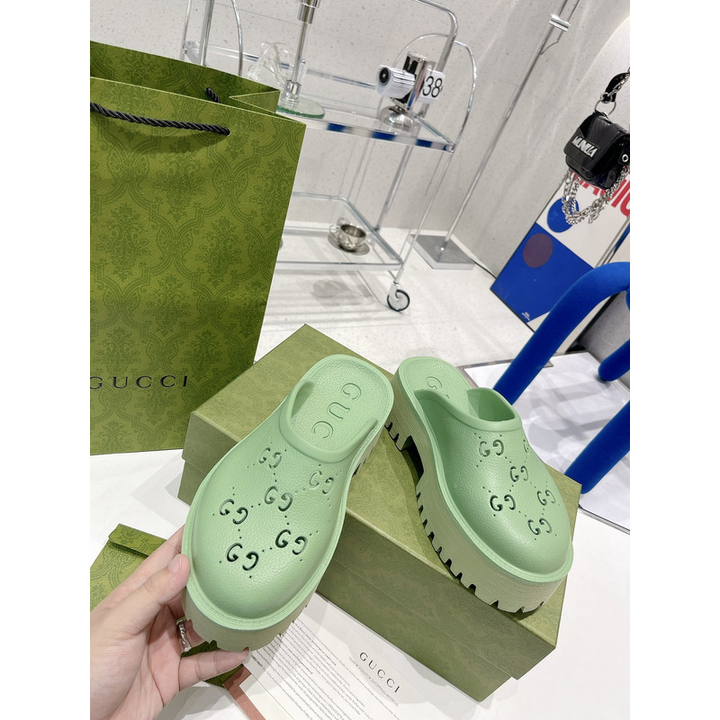 G*u*i gg flat rubber slippers green