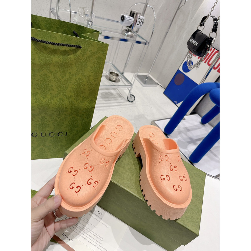 G*u*i gg flat rubber slippers light pink