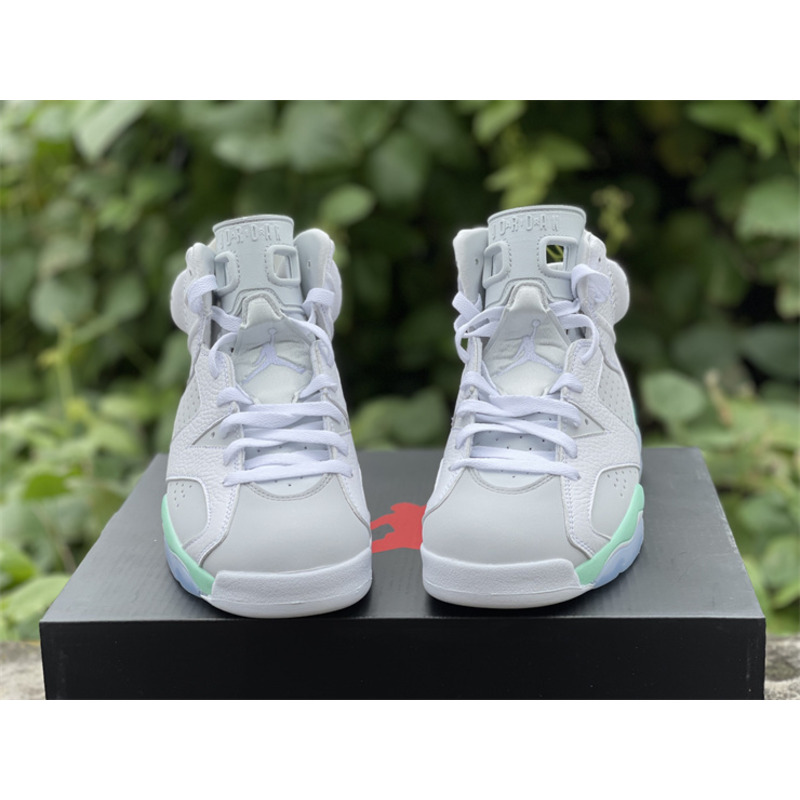 Jordan 6 Retro Mint Foam