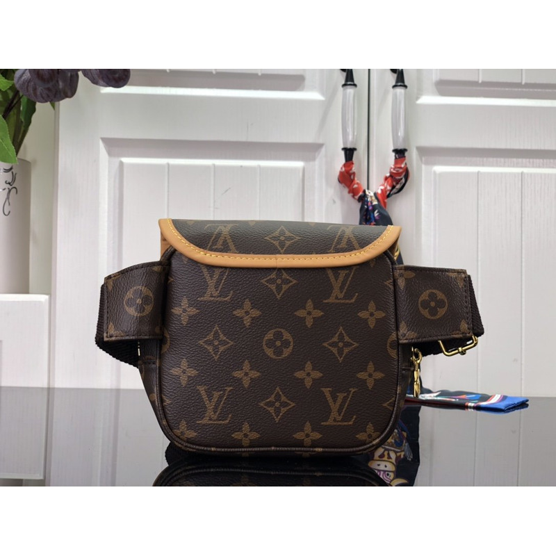 LV Bosphore Monogram Bumbag M40108