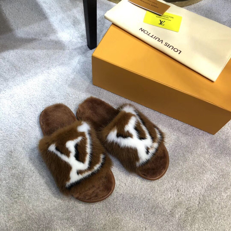 LV Homey Mink Flat Slippers Natural 1A5SZP