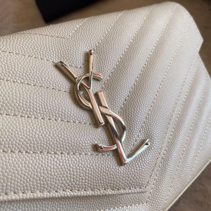 SAINT LAURENT Monogramme quilted textured-leather shoulder bag white
