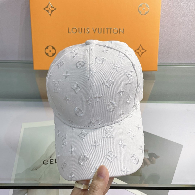 l**is V*t*n embossed monogram hat white