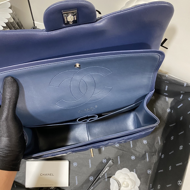 Ch*el  21s Ch*el blue classic flap medium cf25 dark blue