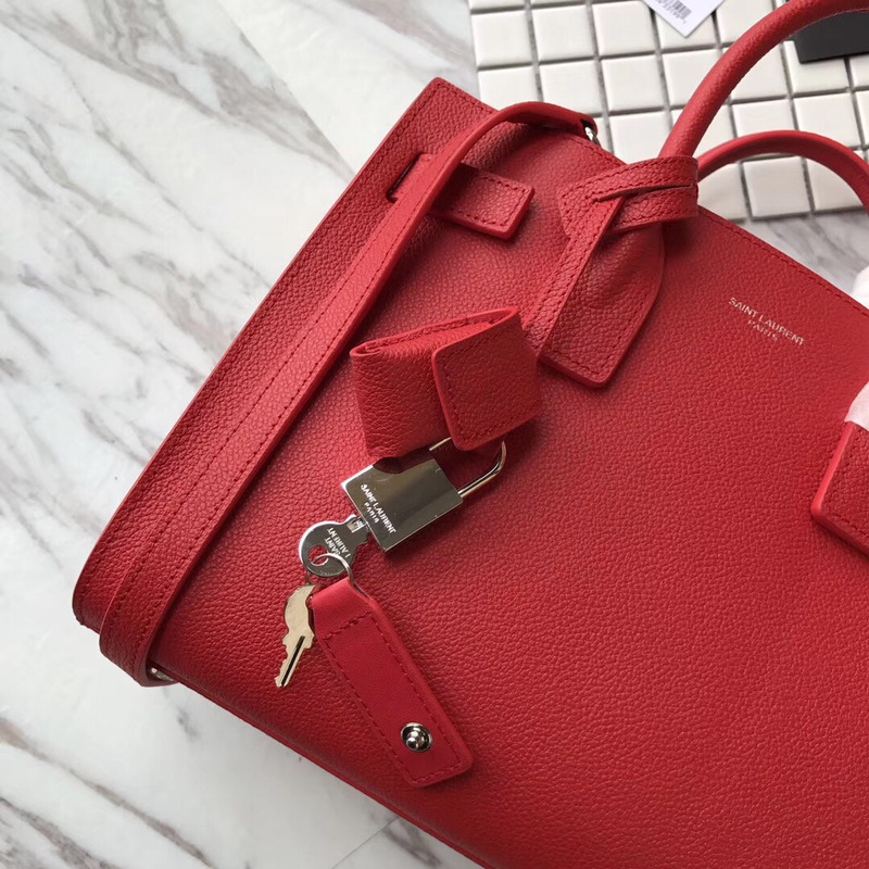 Saint Laurent lassic SAC DE JOUR bag Red