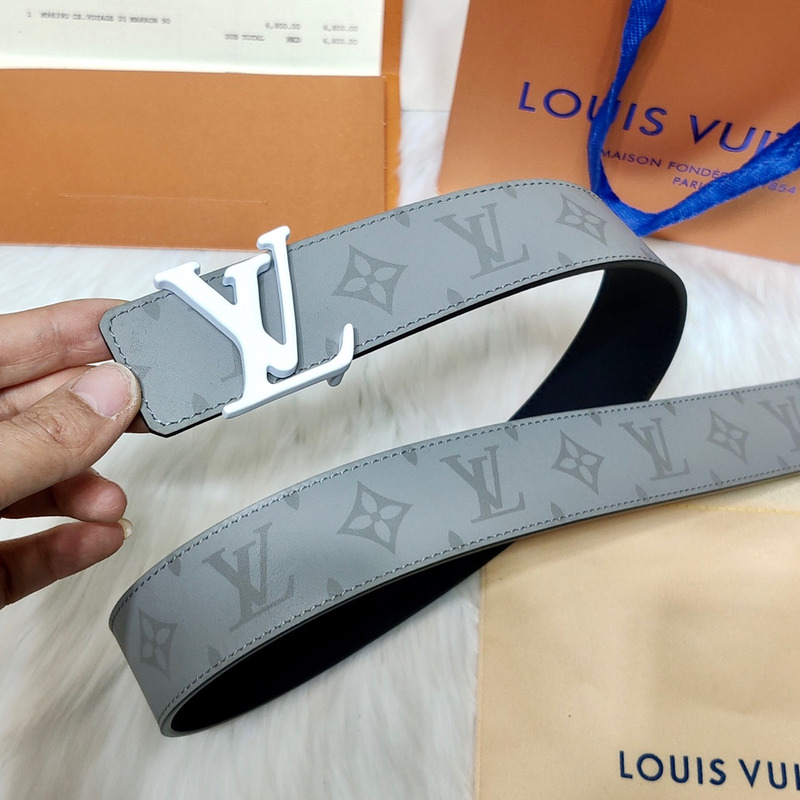 l**is V*t*n white lv lock leather belt grey