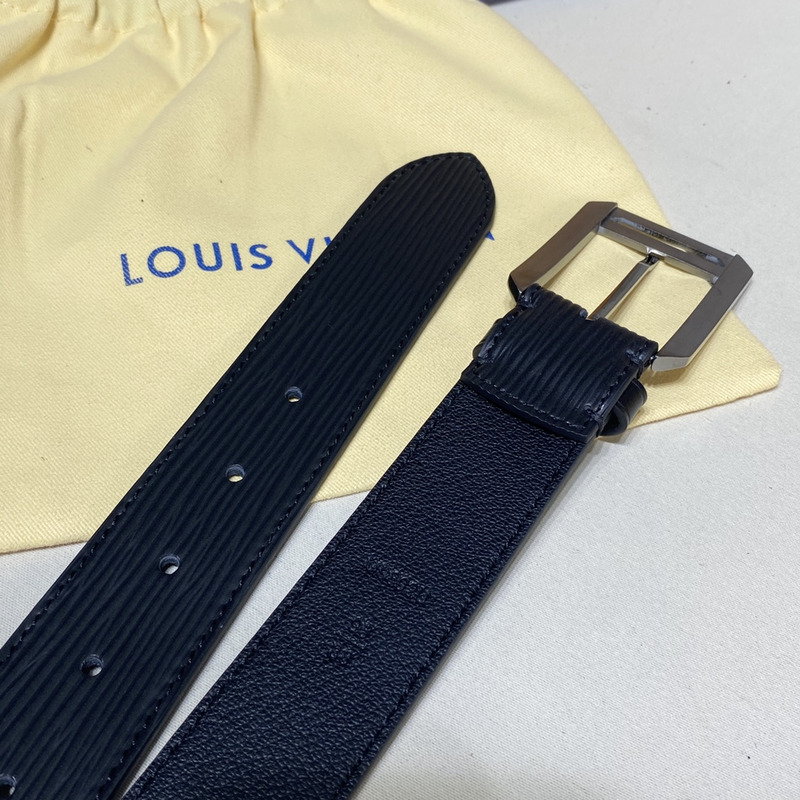 l**is V*t*n black stripe leather belt