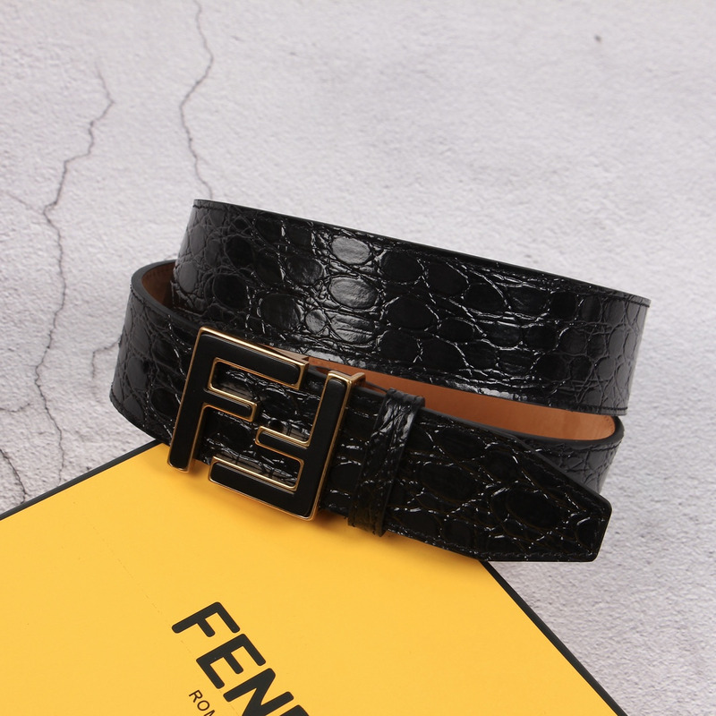 F**di leather belt gold black