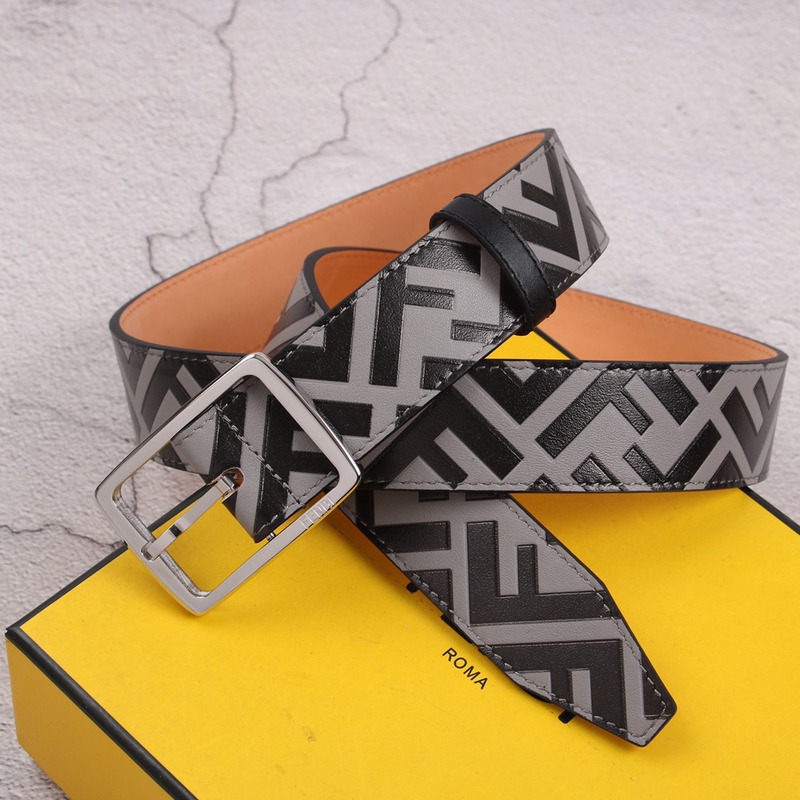 F**di leather sliver belt