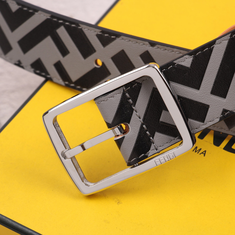 F**di leather sliver belt