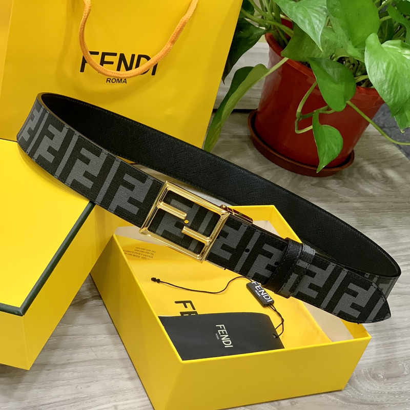 F**di leather belt gold