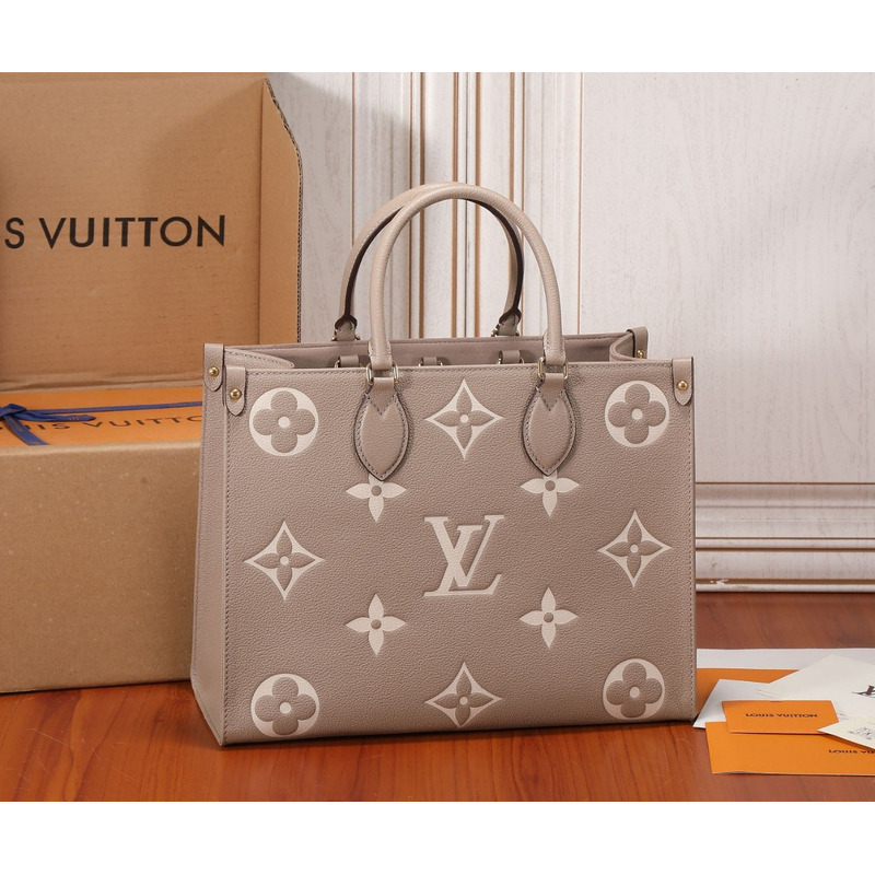 l**is V*t*n onthego mm tote bag