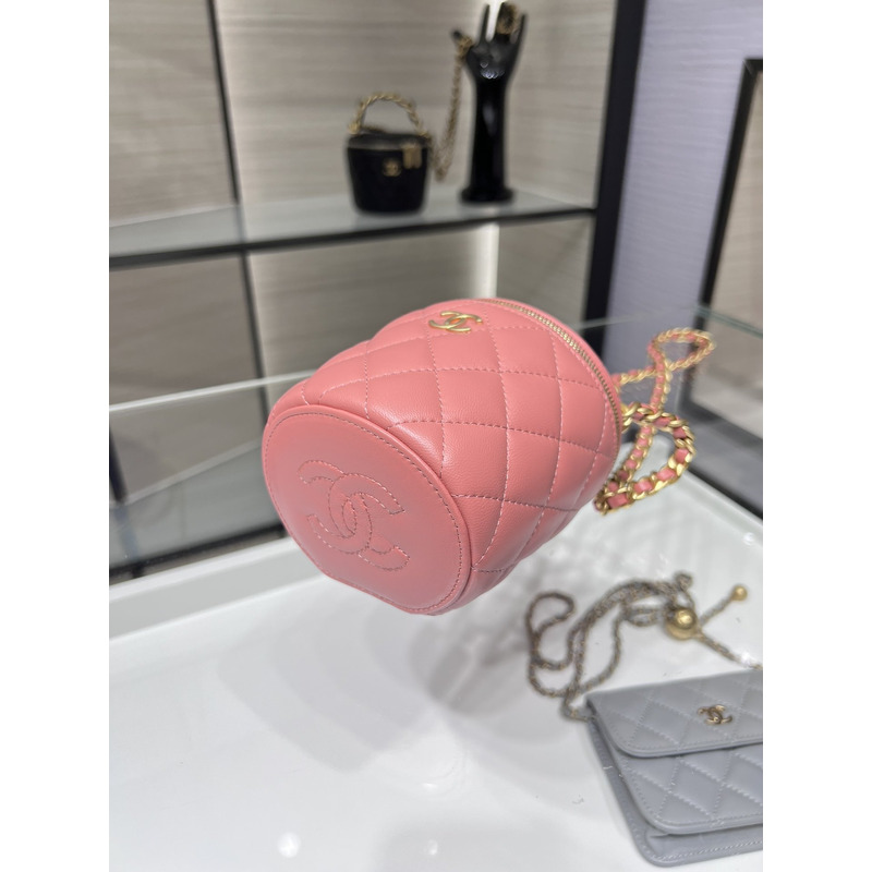 Ch*el Ch*el chain cosmetic bag leather & gold-tone metal pink