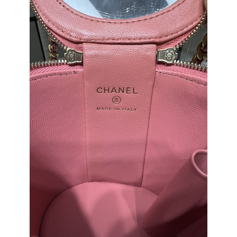 Ch*el Ch*el chain cosmetic bag leather & gold-tone metal pink