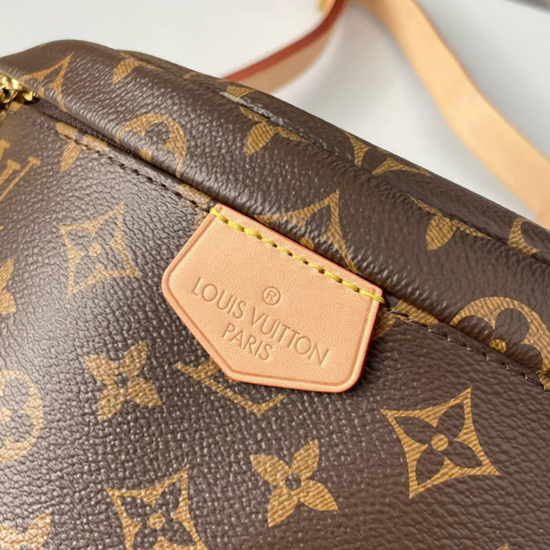 l**is V*t*n monogram bumbag m43644