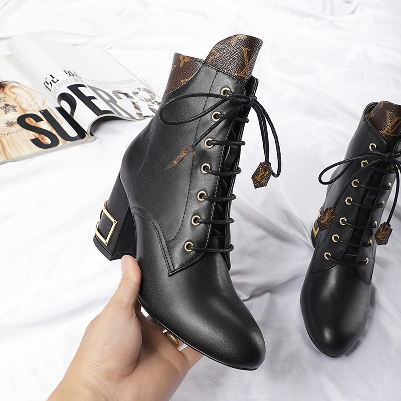 l**is V*t*n star trail leather boots