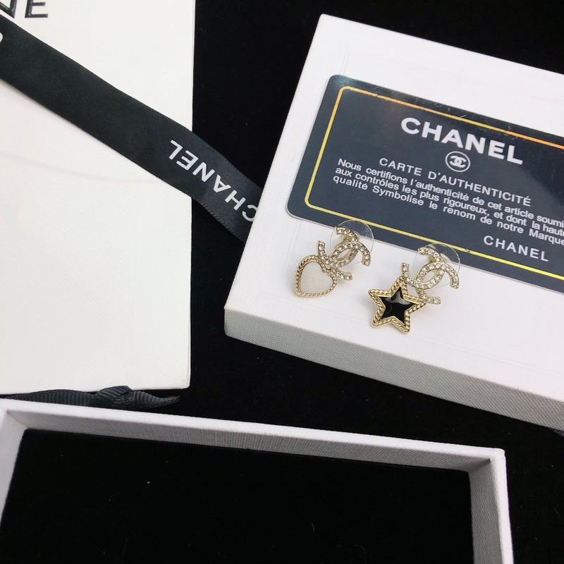 Ch*el crystal enamel cc star heart earrings gold