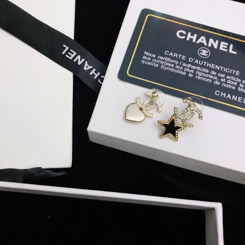 Ch*el crystal enamel cc star heart earrings gold