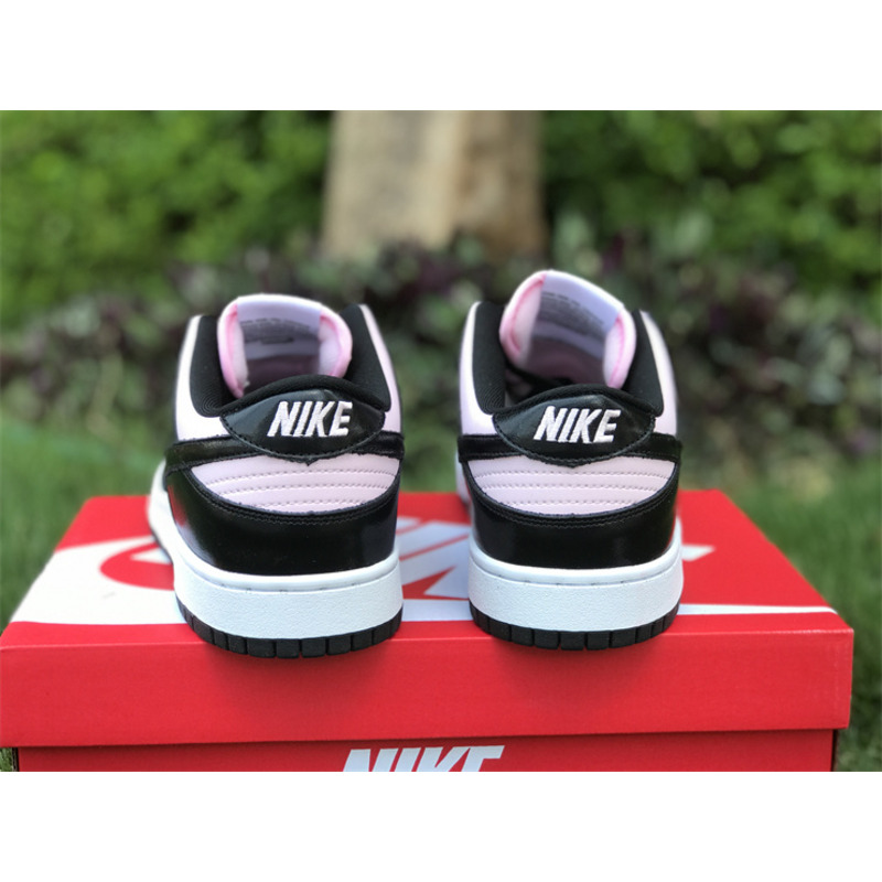 Nike Dunk Low Black Pink