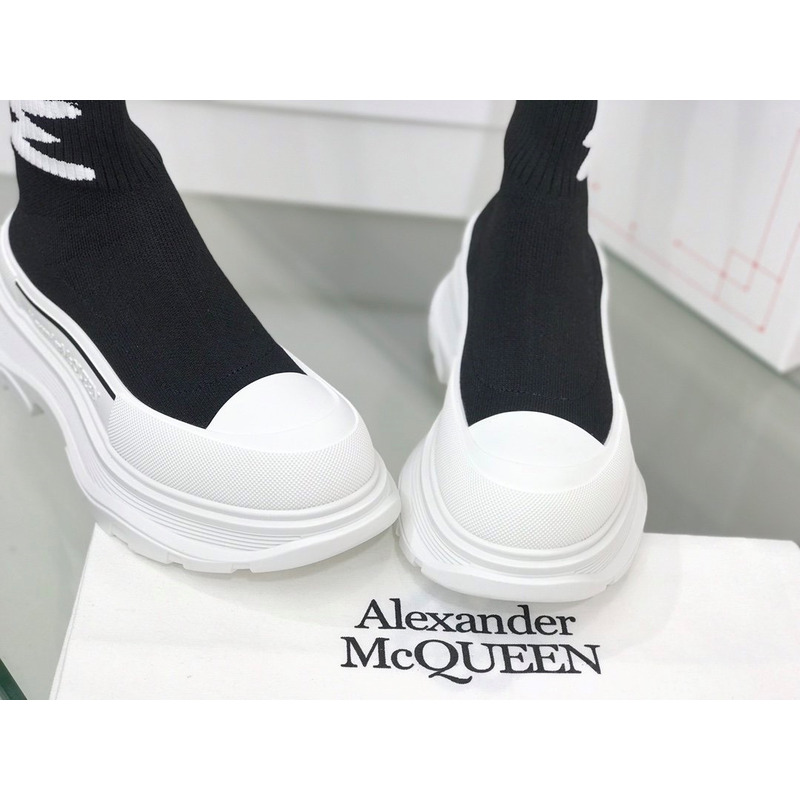 Alexander Mcqueen Graffiti Knitted Tread Slick Boots Black