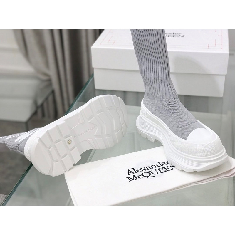 Alexander Mcqueen Graffiti Knitted Tread Slick Boots Grey